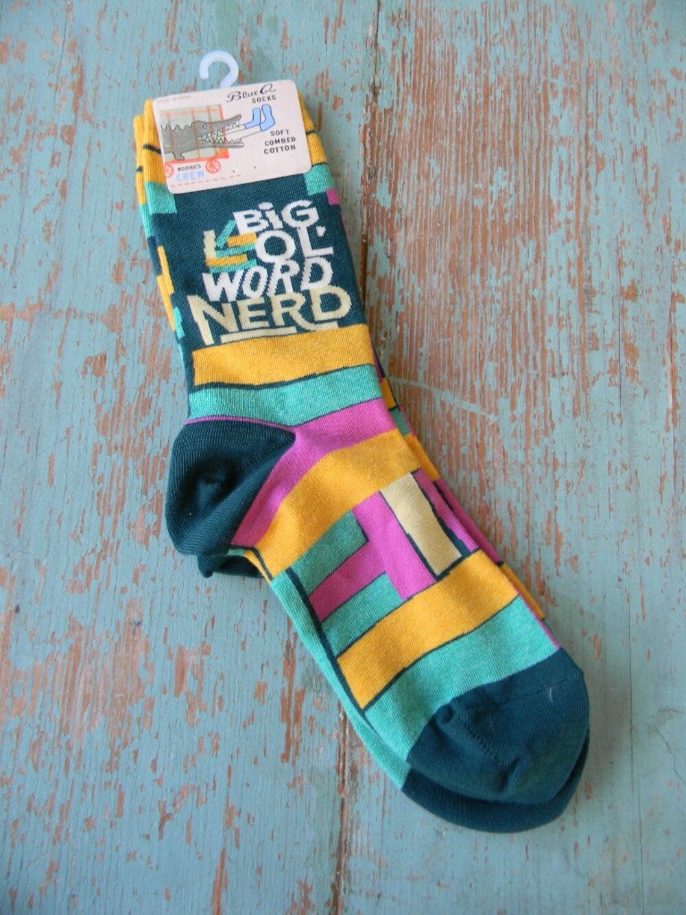 NEW BLUE Q WOMEN'S CREW SOCKS "BIG OL WORD NERD" FUN NOVELTY SOCKS COTTON 5-10